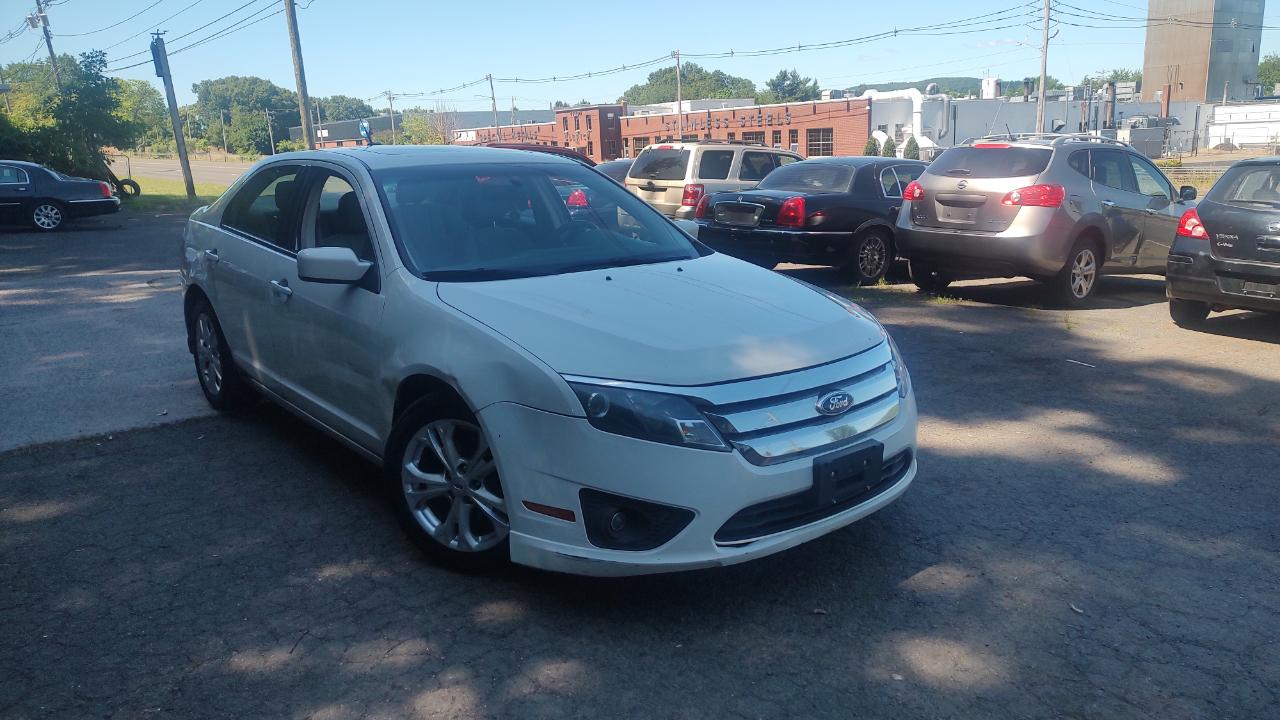 Ford Fusion SE 2012