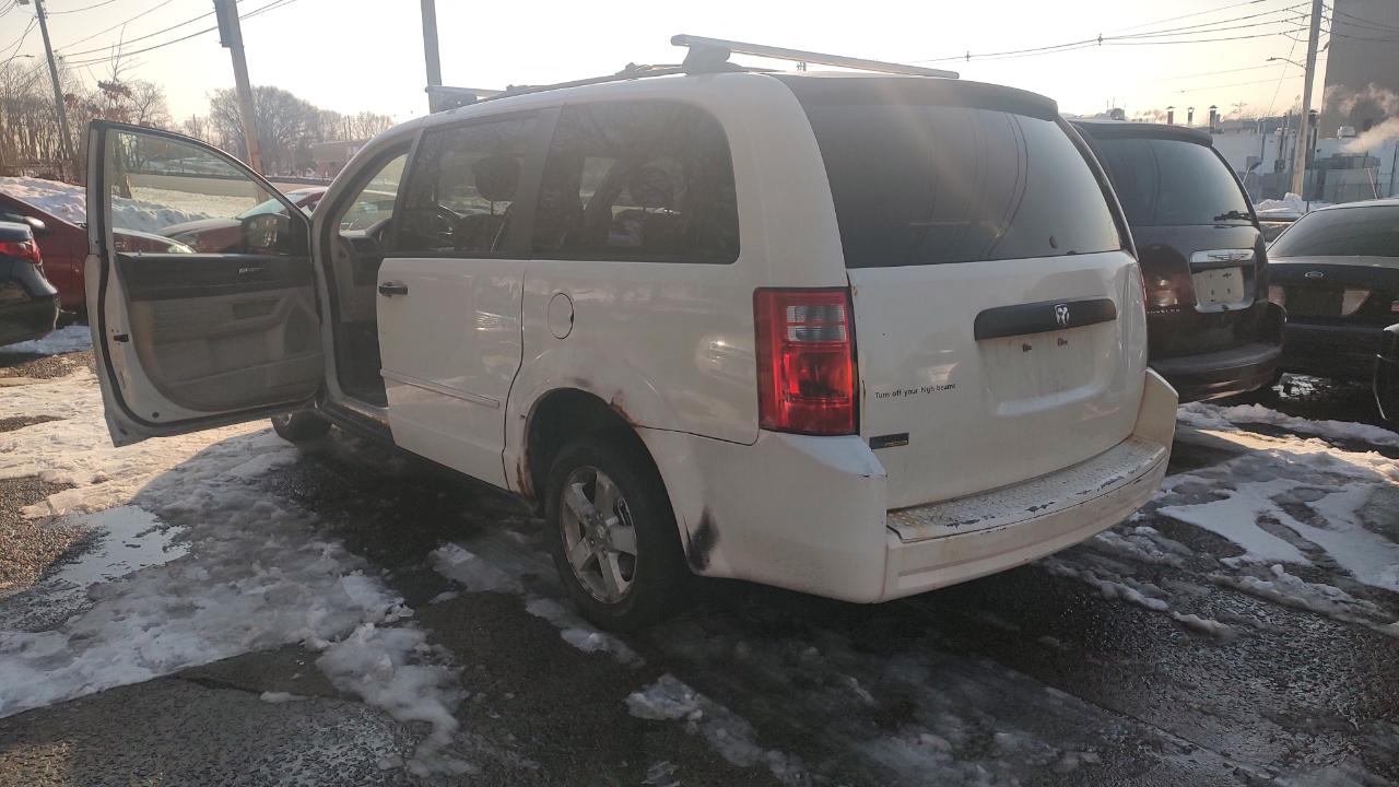 Dodge Grand Caravan SE 2009
