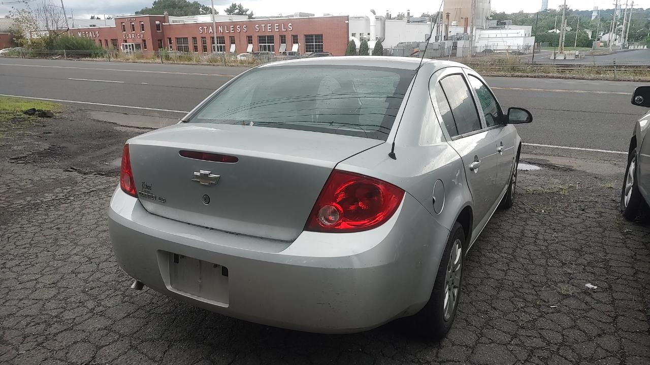 Chevrolet Cobalt LS Sedan 2009