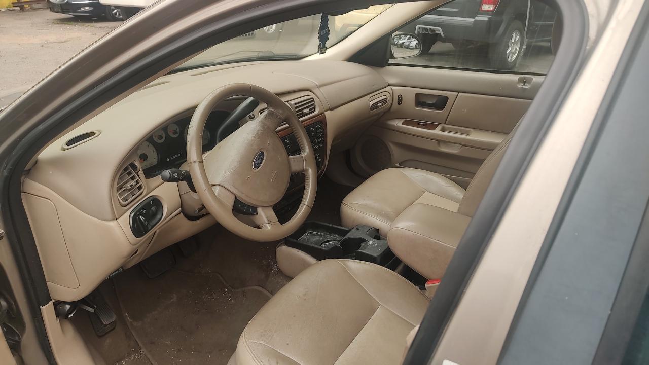 Ford Taurus SEL 2005