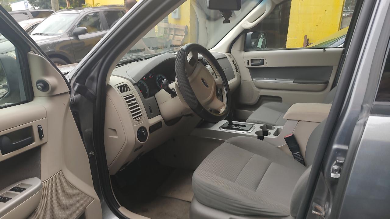 Ford Escape XLT 4WD 2010