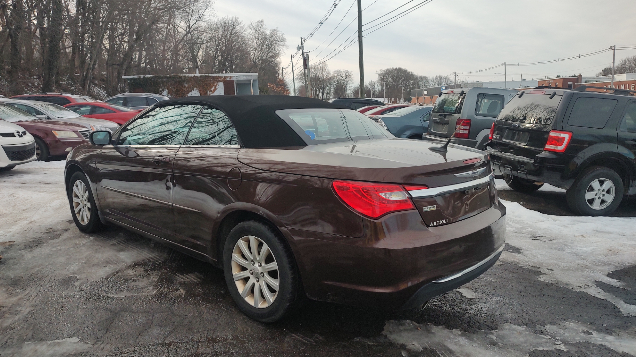 Chrysler 200 Touring Convertible 2013