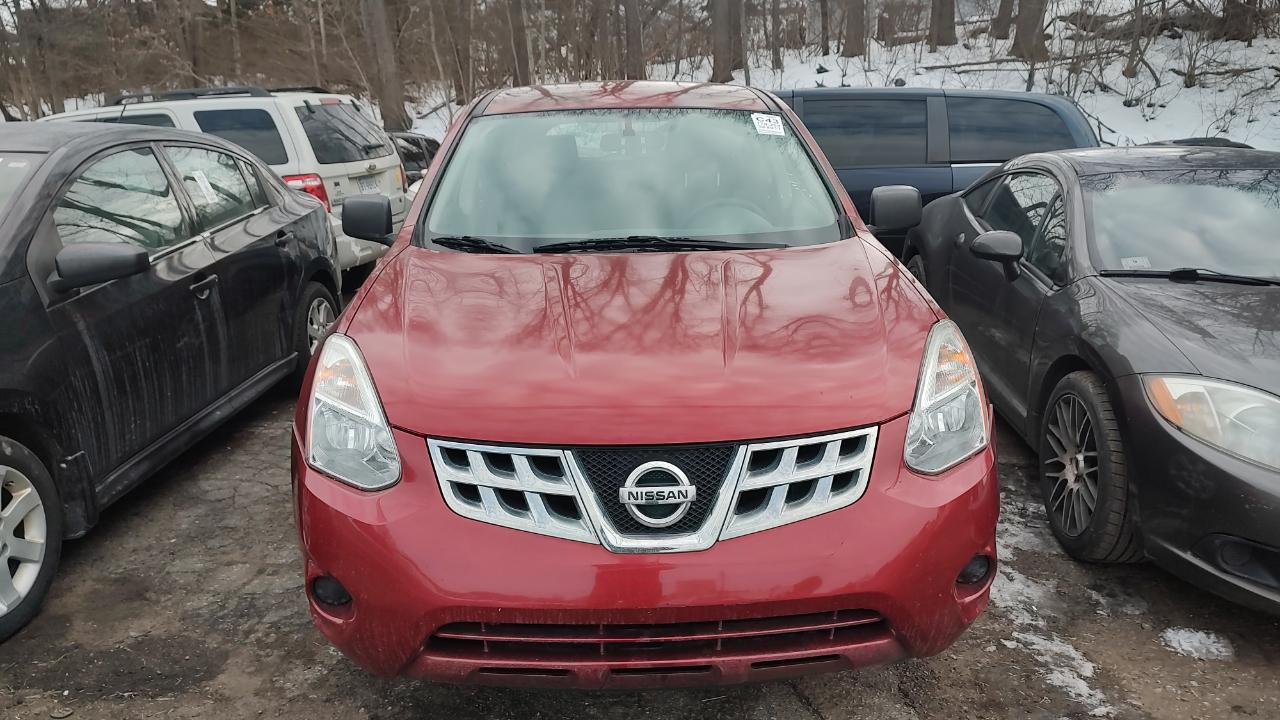 Nissan Rogue S FWD Krom Edition 2011