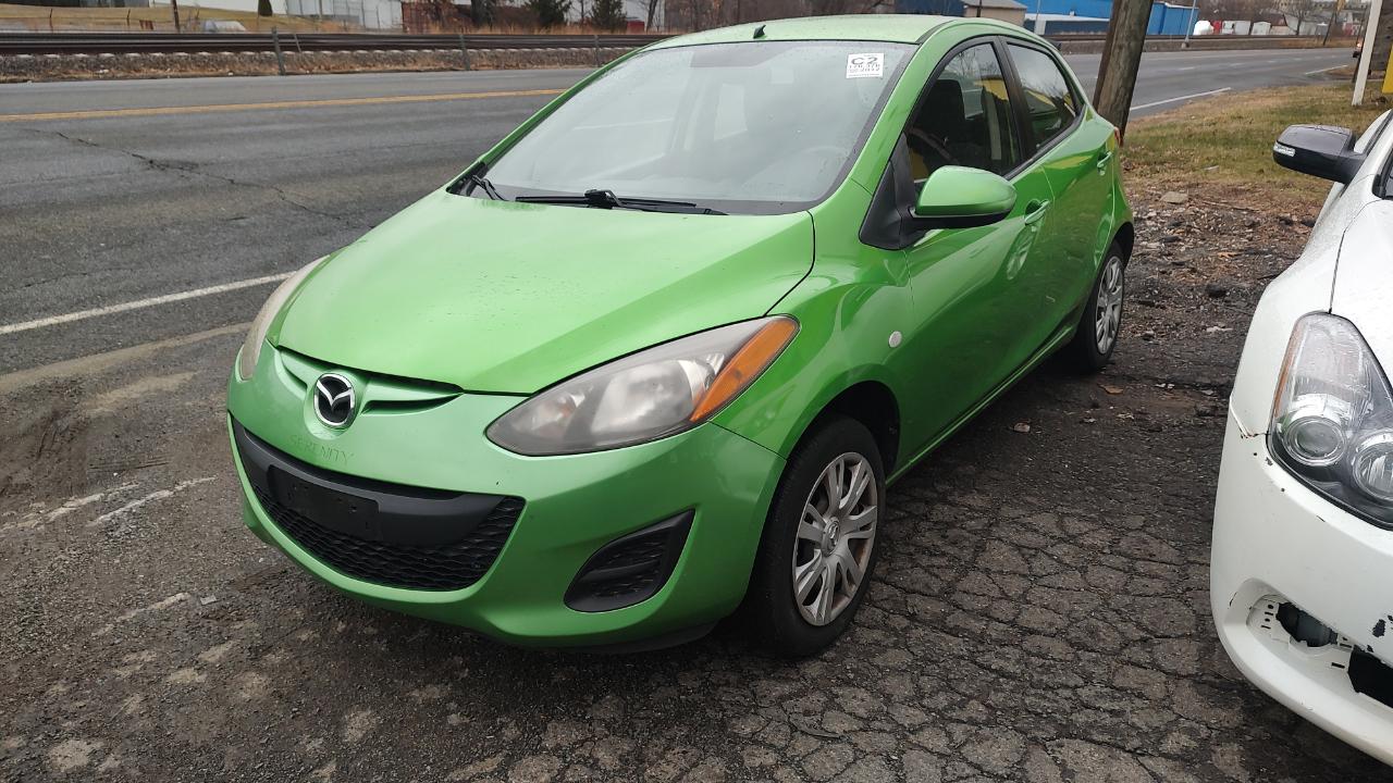 Mazda MAZDA2 Sport 2012