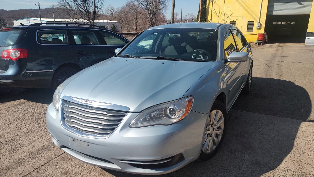 Chrysler 200 LX 2014