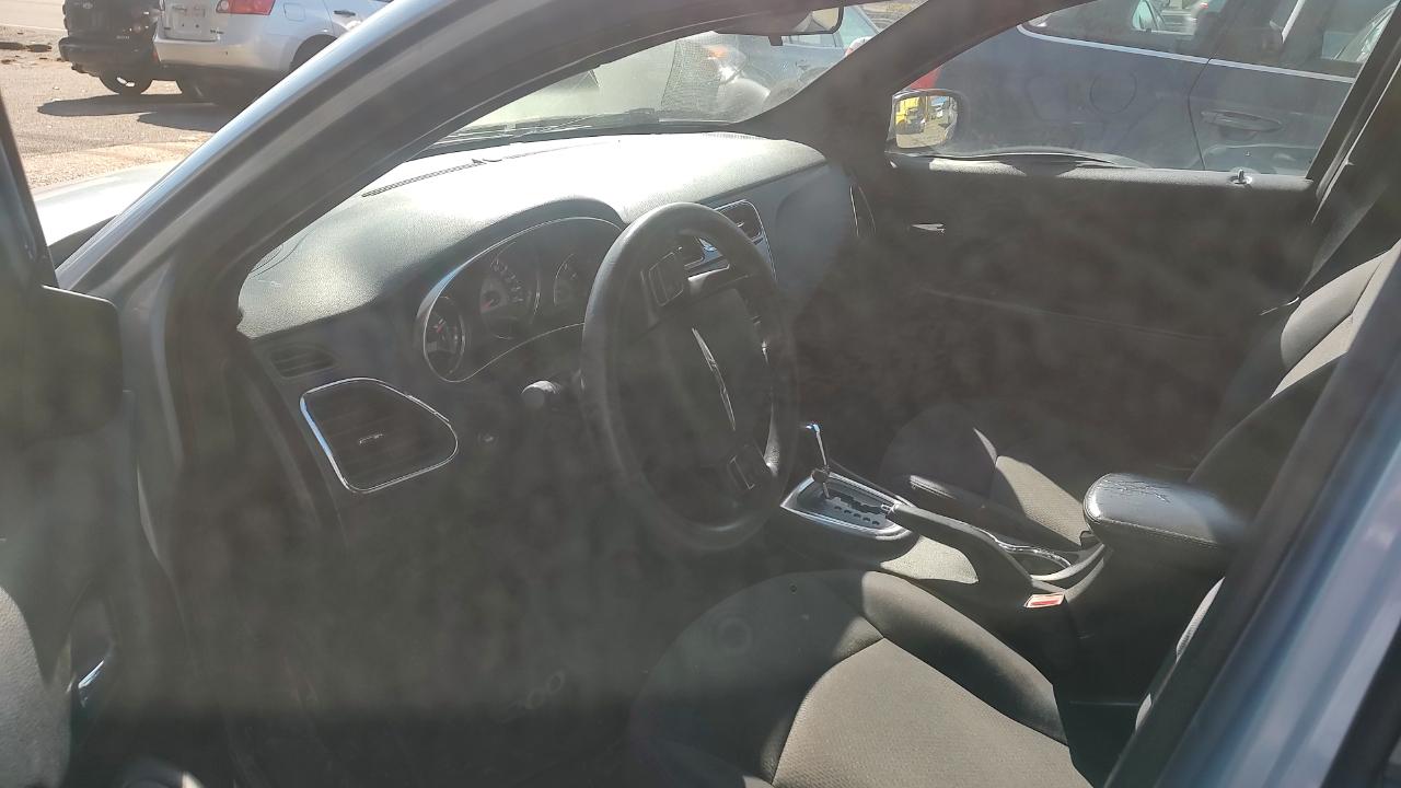 Chrysler 200 LX 2014