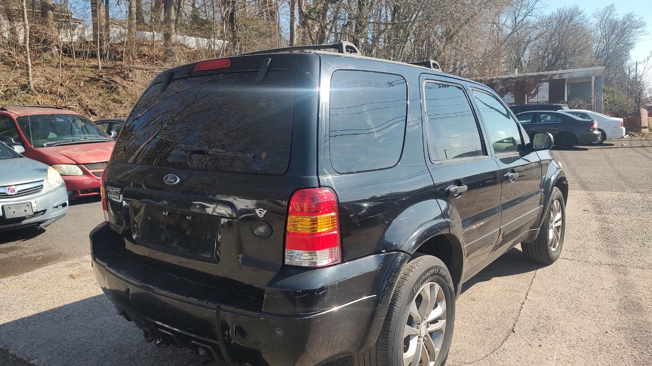 Ford Escape Limited 2WD 2005