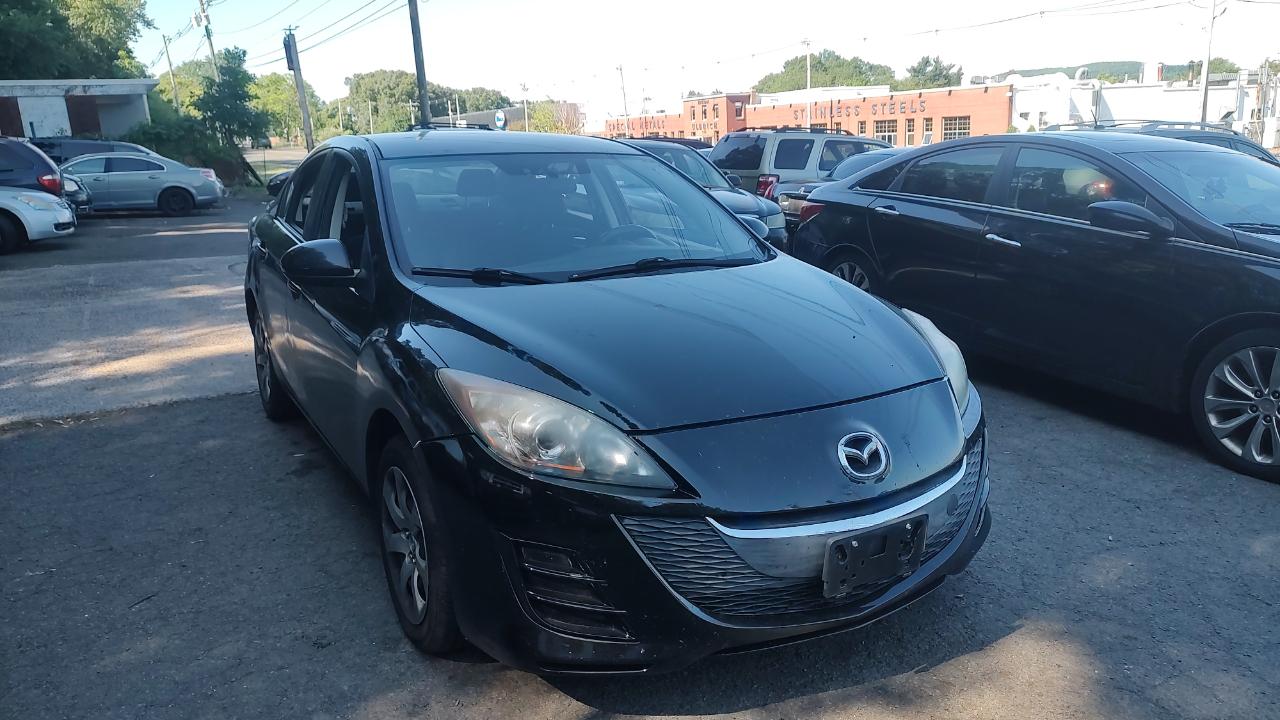 Mazda MAZDA3 i Sport 4-Door 2011