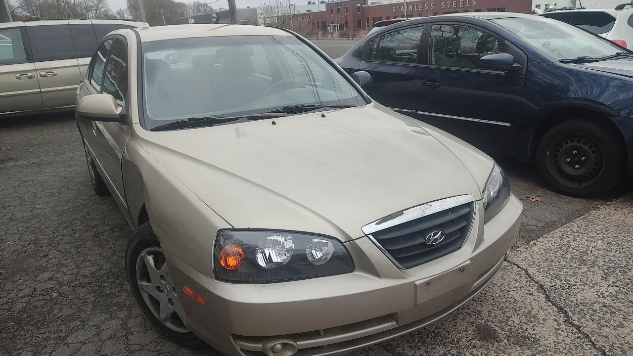 Hyundai Elantra GLS 4-Door 2005