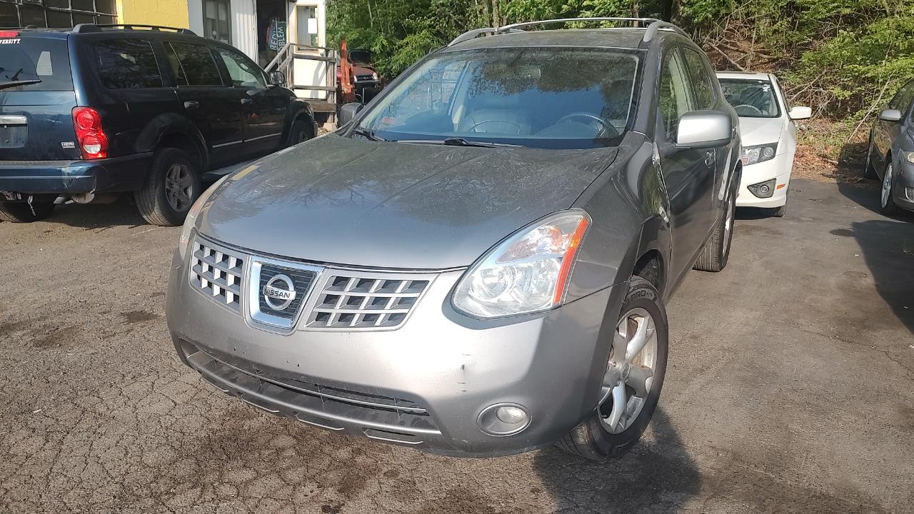 Nissan Rogue S AWD 2010