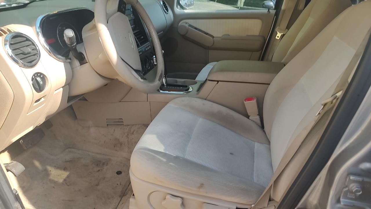Ford Explorer XLT 4.0L 4WD 2008