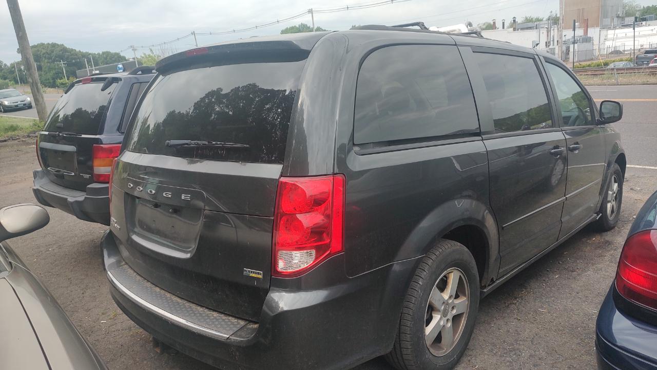 Dodge Grand Caravan SXT 2012