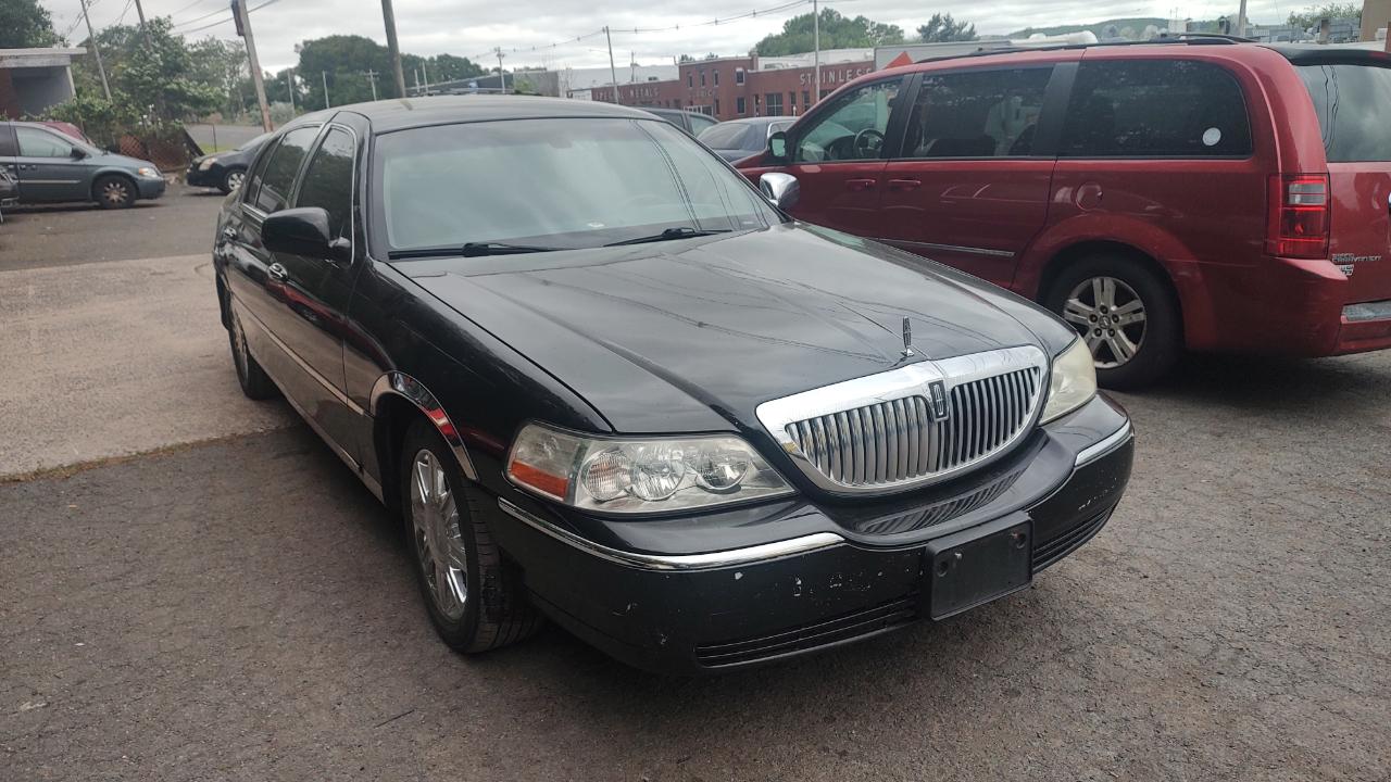 Lincoln Town Car Signature L 2009