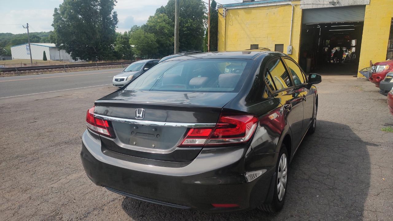 Honda Civic LX Sedan 5-Speed AT 2013