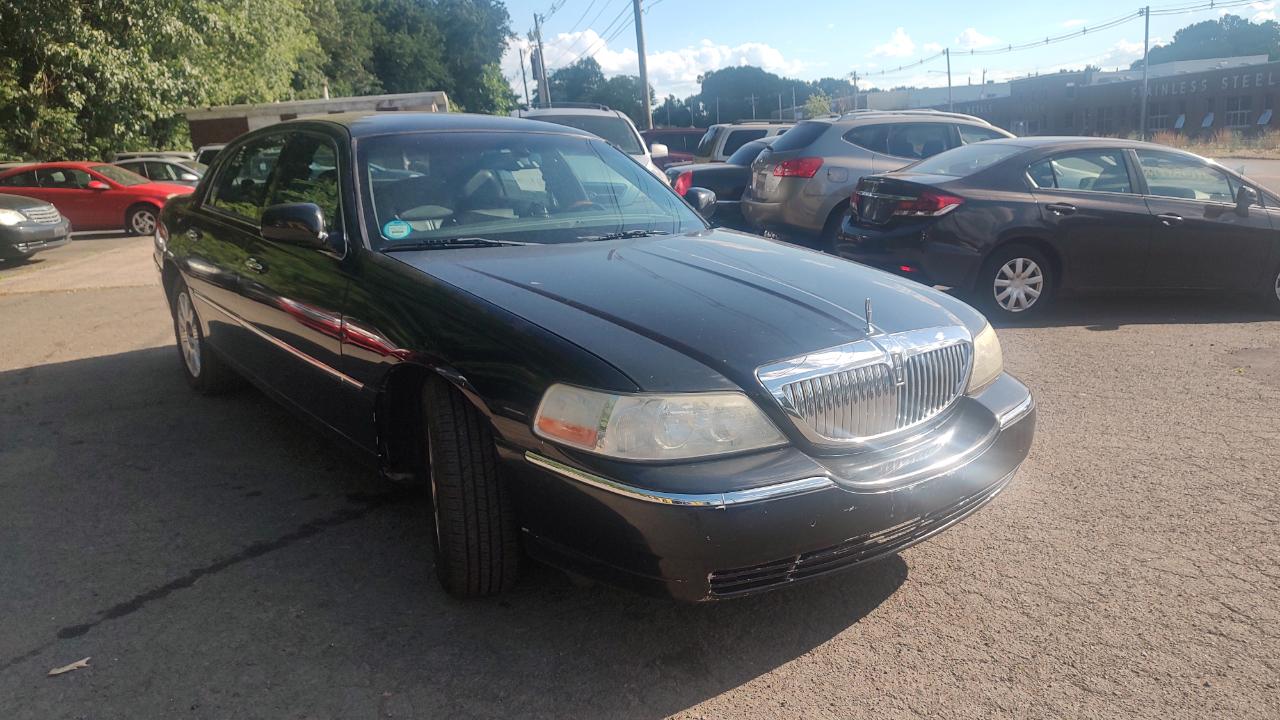 Lincoln Town Car Signature Limited 2008