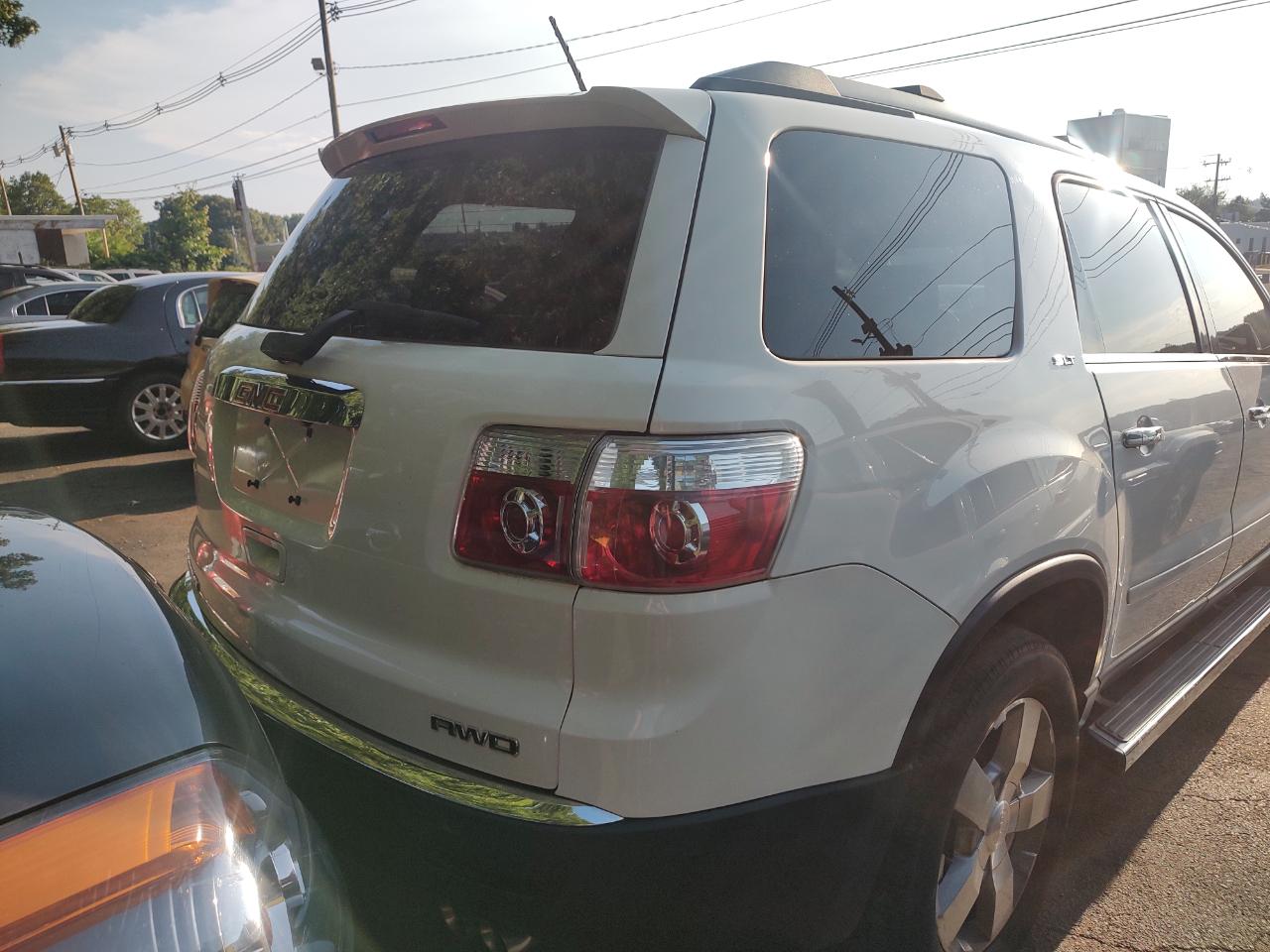 GMC Acadia SLT-1 AWD 2010
