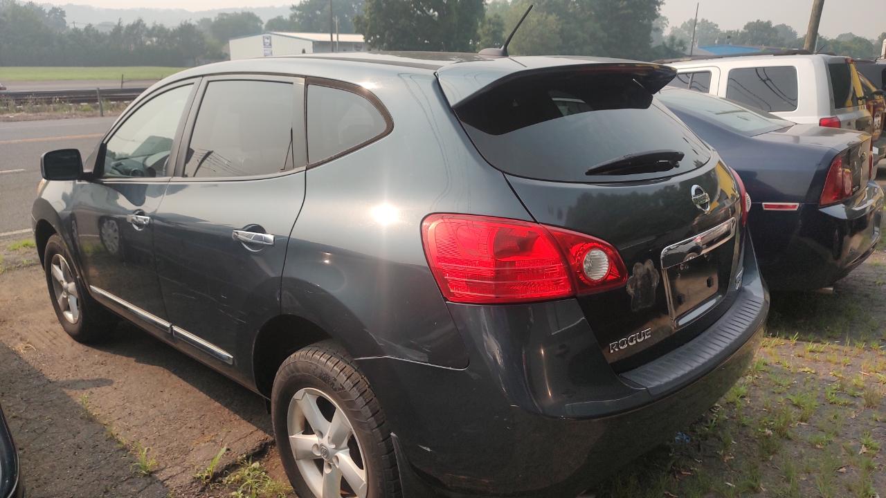 Nissan Rogue S AWD 2012