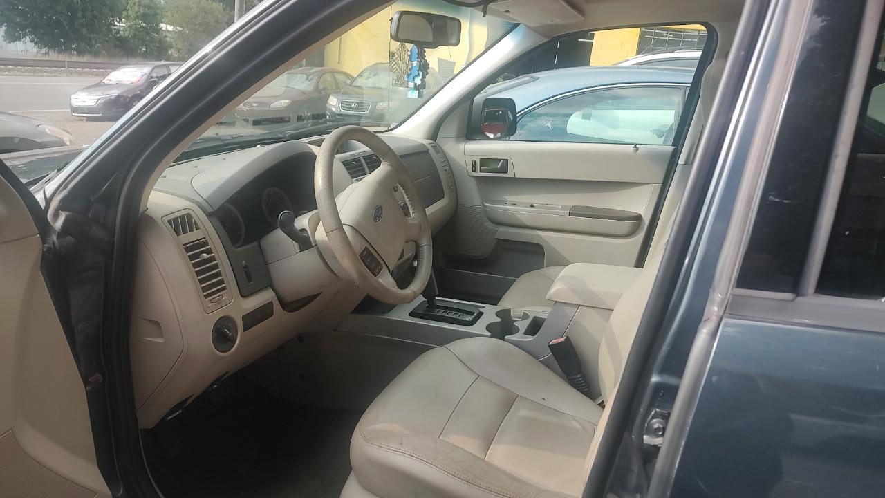 Ford Escape XLT 4WD V6 2008