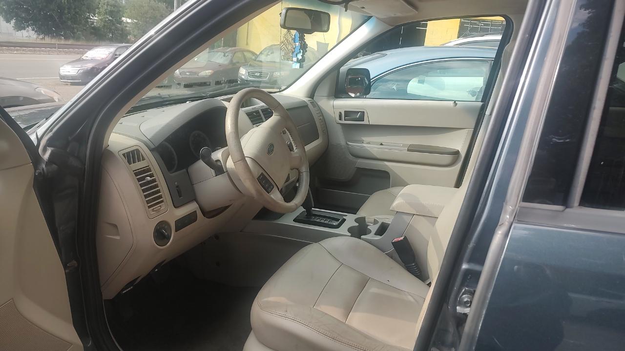 Ford Escape XLT 4WD V6 2008