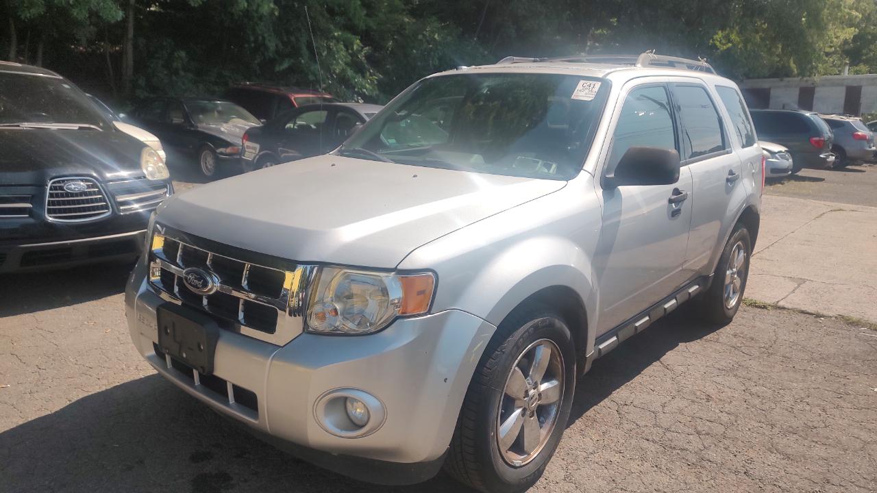 Ford Escape XLT 4WD 2011