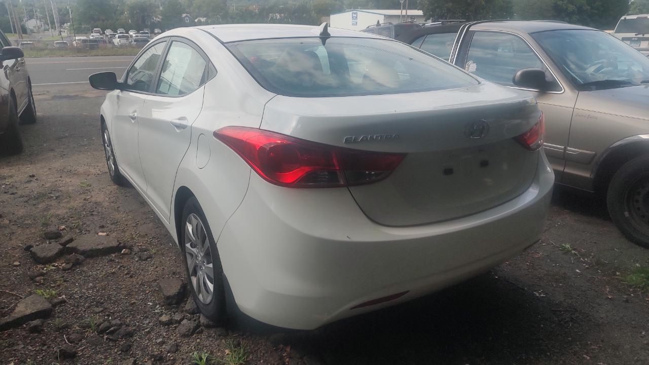 Hyundai Elantra Limited 2012