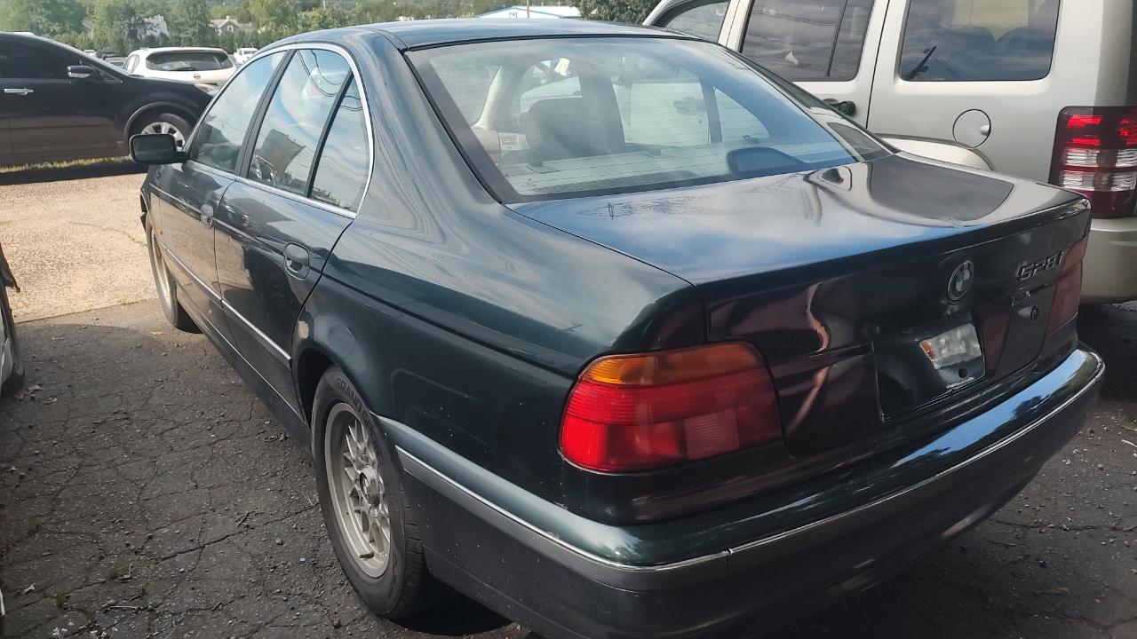 BMW 5-Series 528i 2000