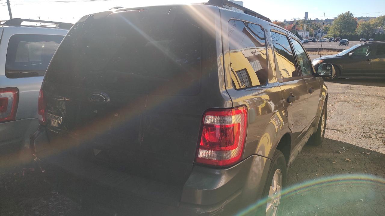 Ford Escape XLT 4WD 2010