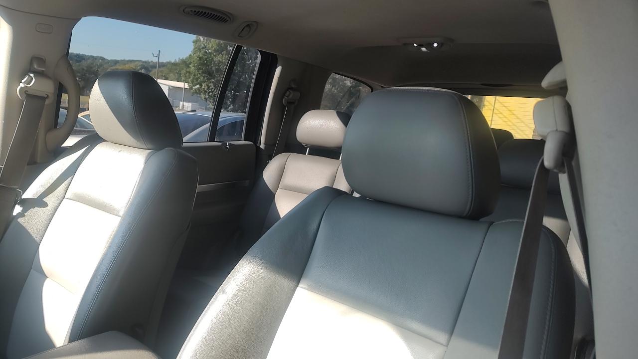 Chrysler Aspen Limited 4WD 2009