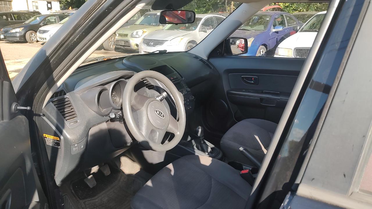 Kia Soul Base 2012