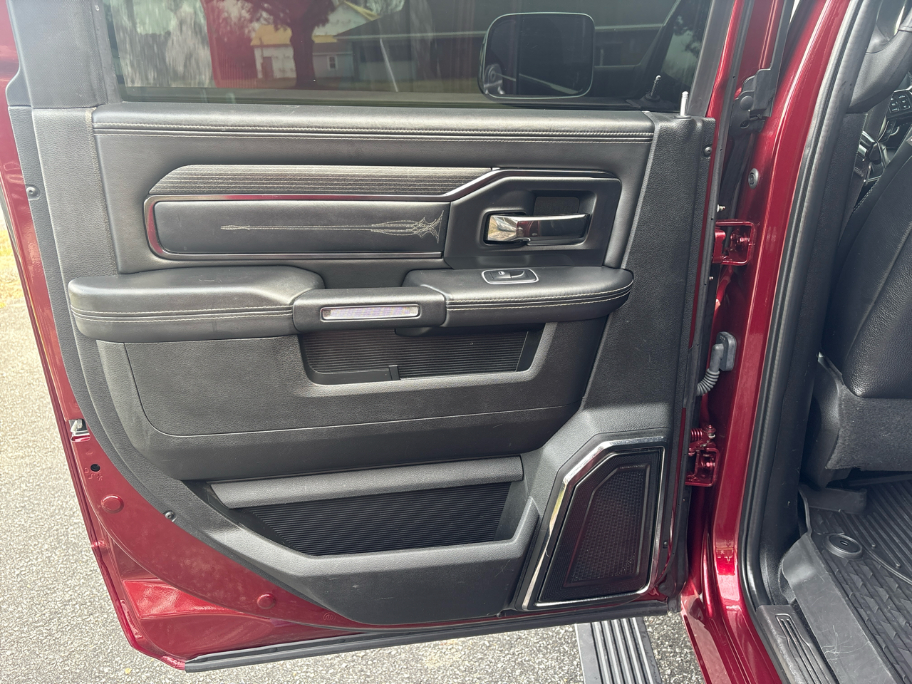 RAM 2500 Limited Mega Cab 4WD 2022