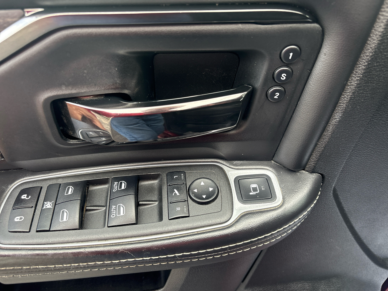 RAM 2500 Limited Mega Cab 4WD 2022