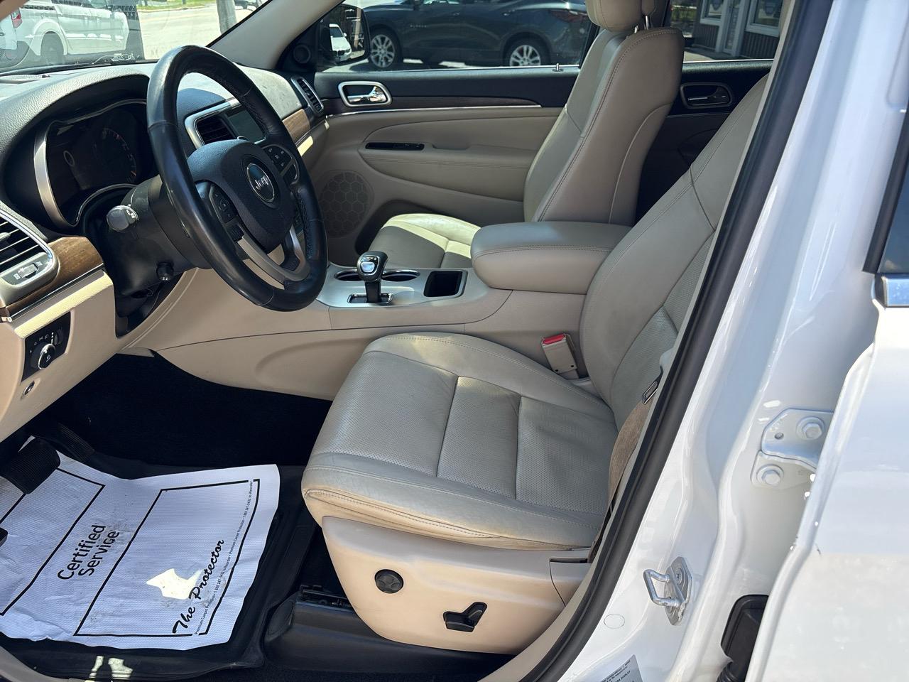 Jeep Grand Cherokee Limited 2WD 2015