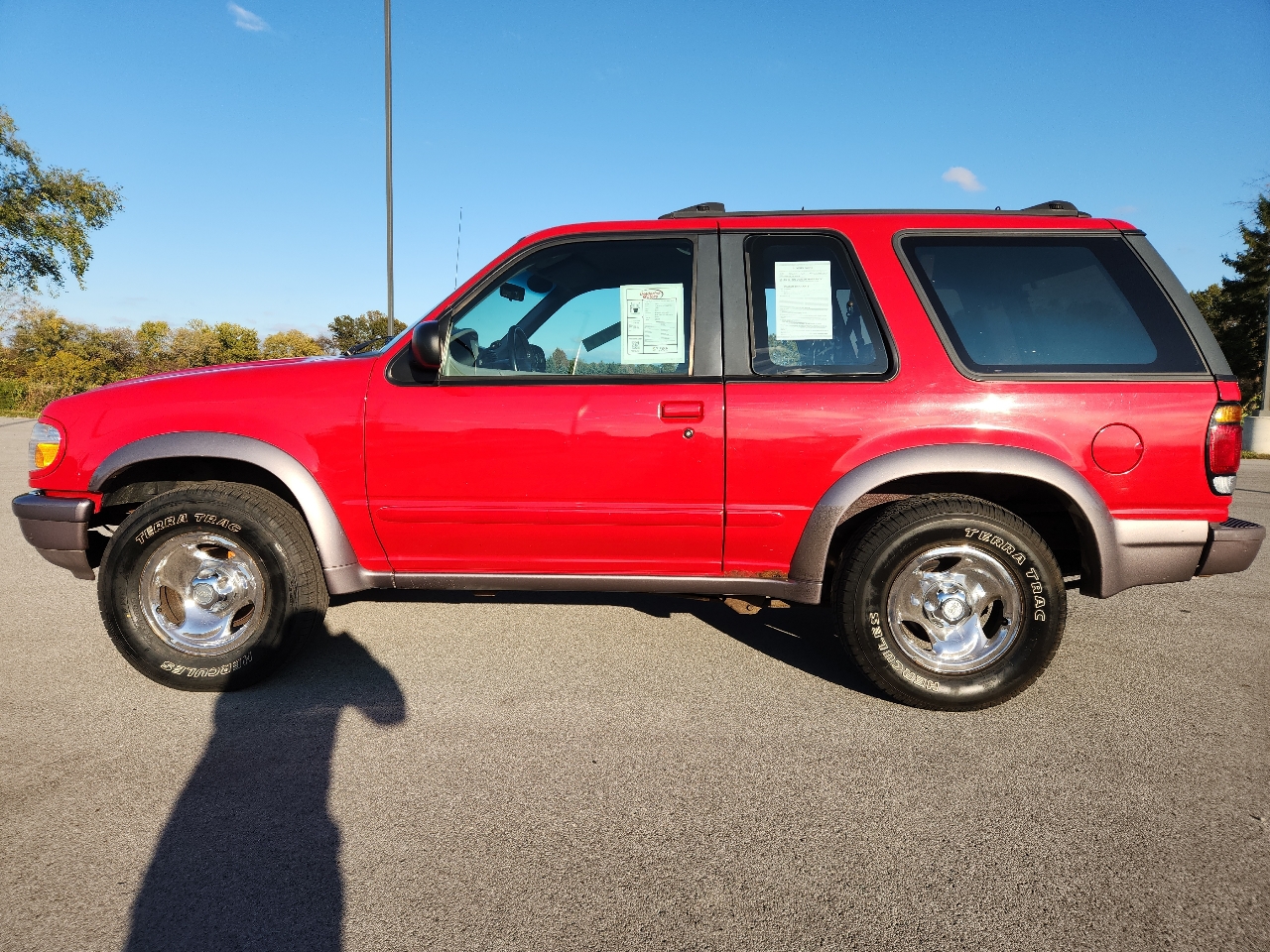 Ford Explorer 2dr 102" WB Sport 4WD 1997 Ford Explorer 2dr 102" WB Sport 4WD 1997