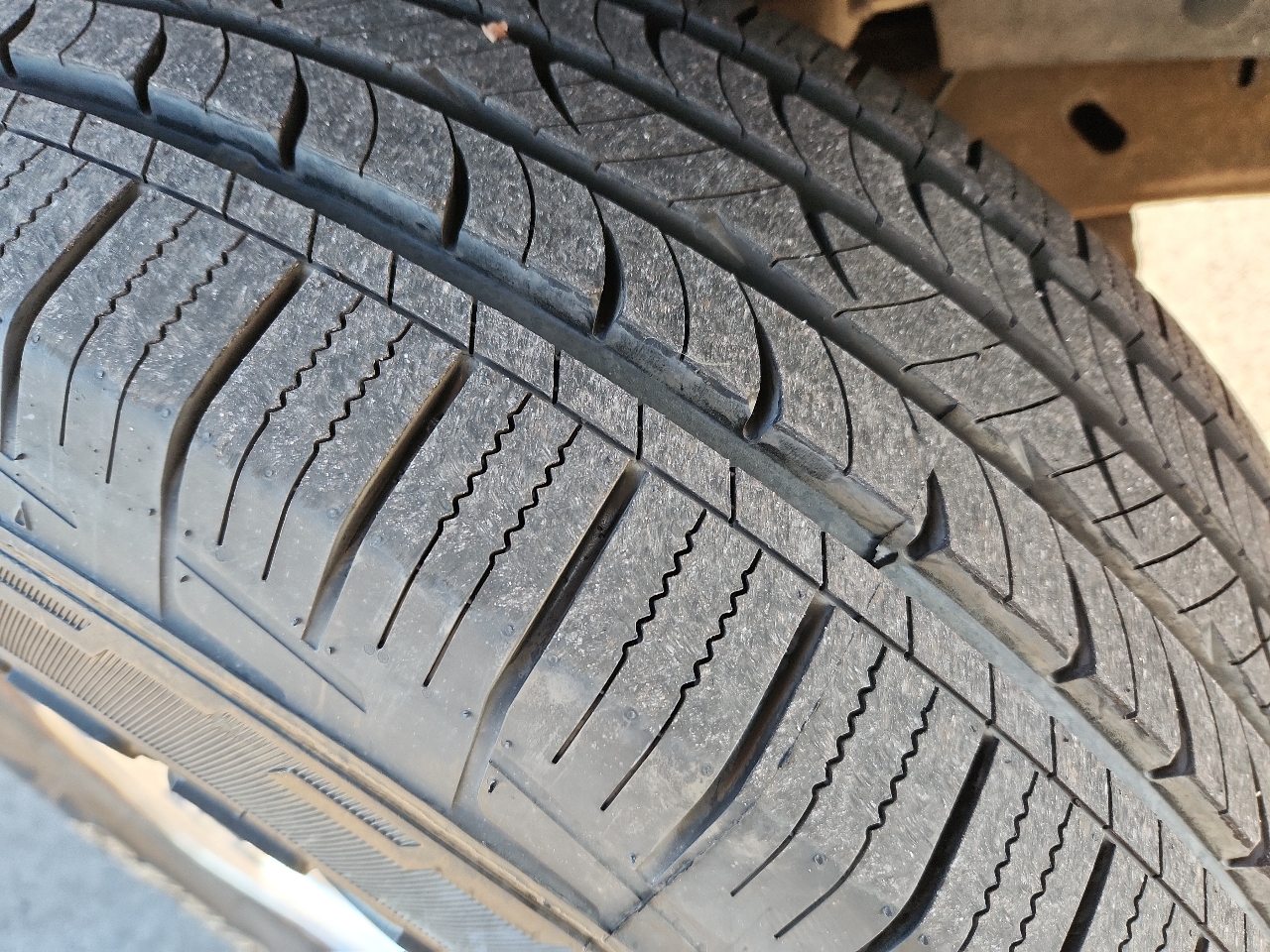 Ford Explorer 2dr 102" WB Sport 4WD 1997 Ford Explorer 2dr 102" WB Sport 4WD 1997