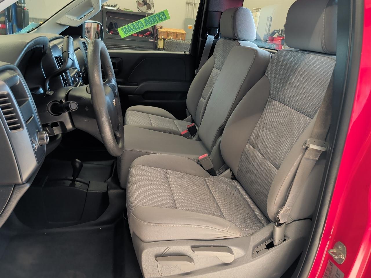 Chevrolet Silverado 1500 4WD Reg Cab 119.0" Work Truck w/1WT 2014