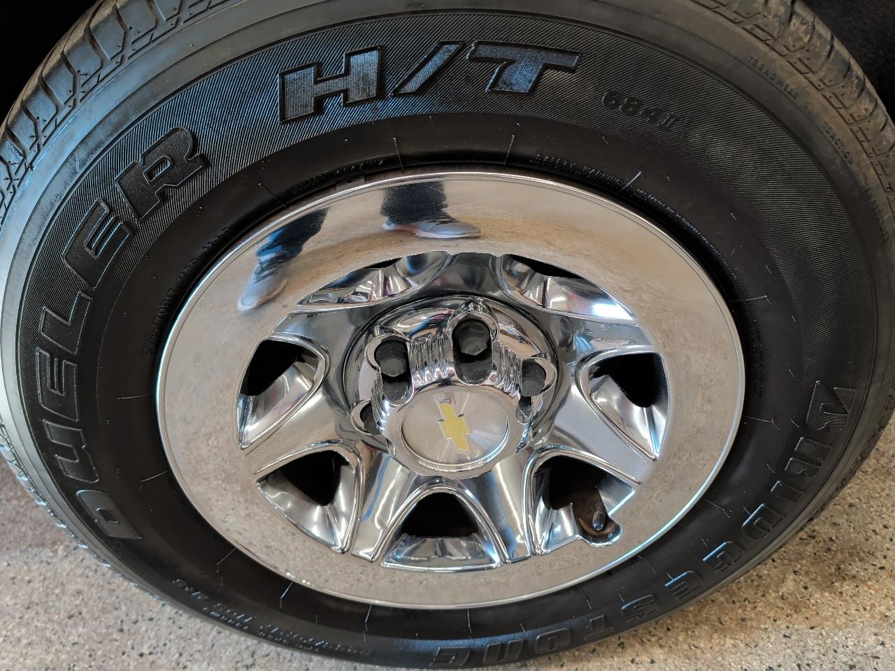 Chevrolet Silverado 1500 4WD Reg Cab 119.0" Work Truck w/1WT 2014