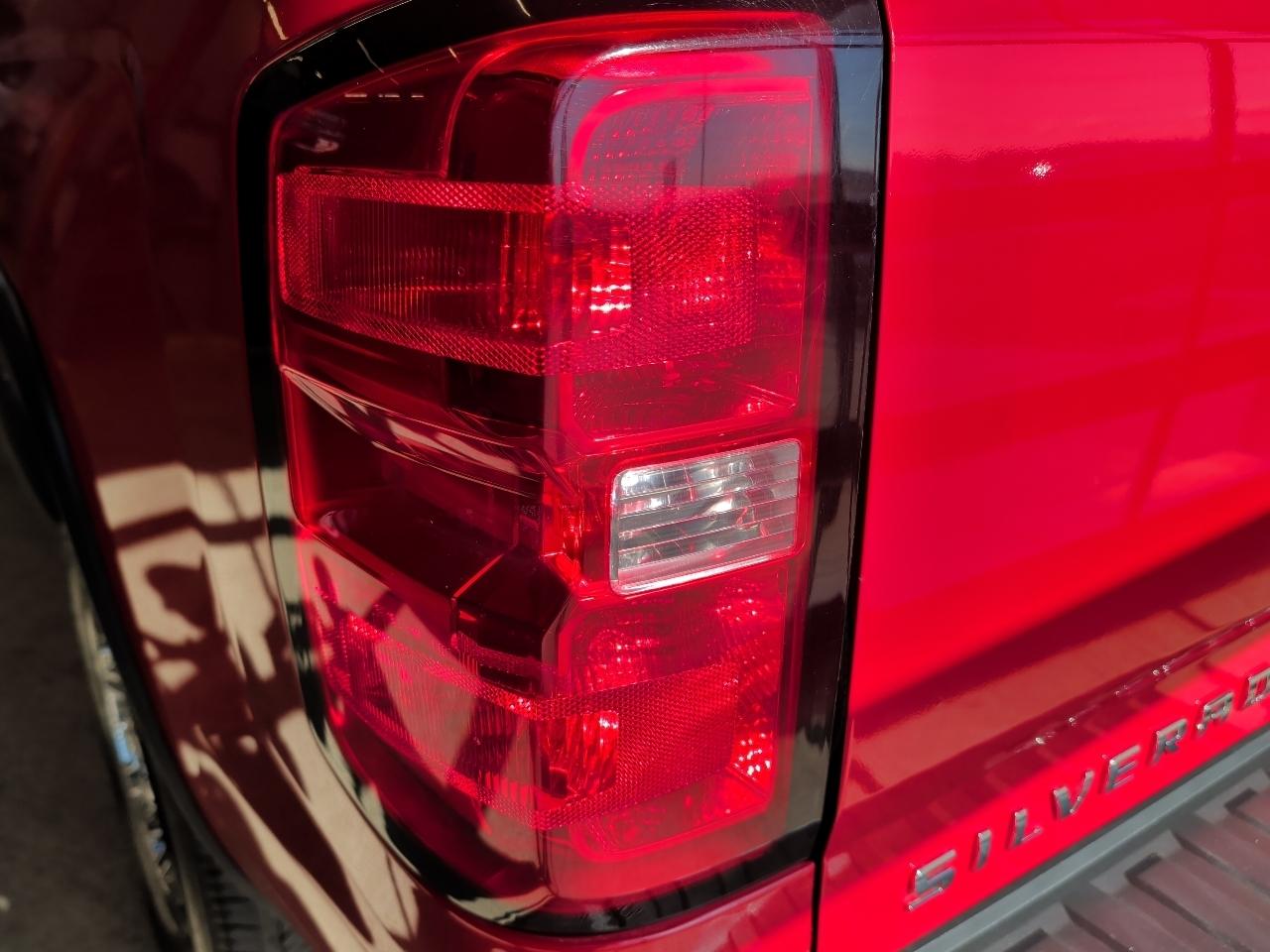 Chevrolet Silverado 1500 4WD Reg Cab 119.0" Work Truck w/1WT 2014