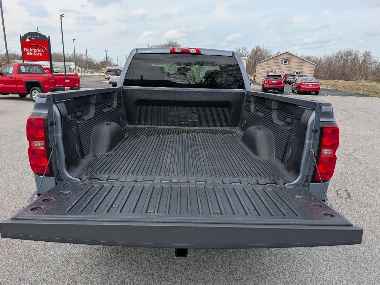 Chevrolet Silverado 1500 4WD Double Cab 143.5" LT w/1LT 2015