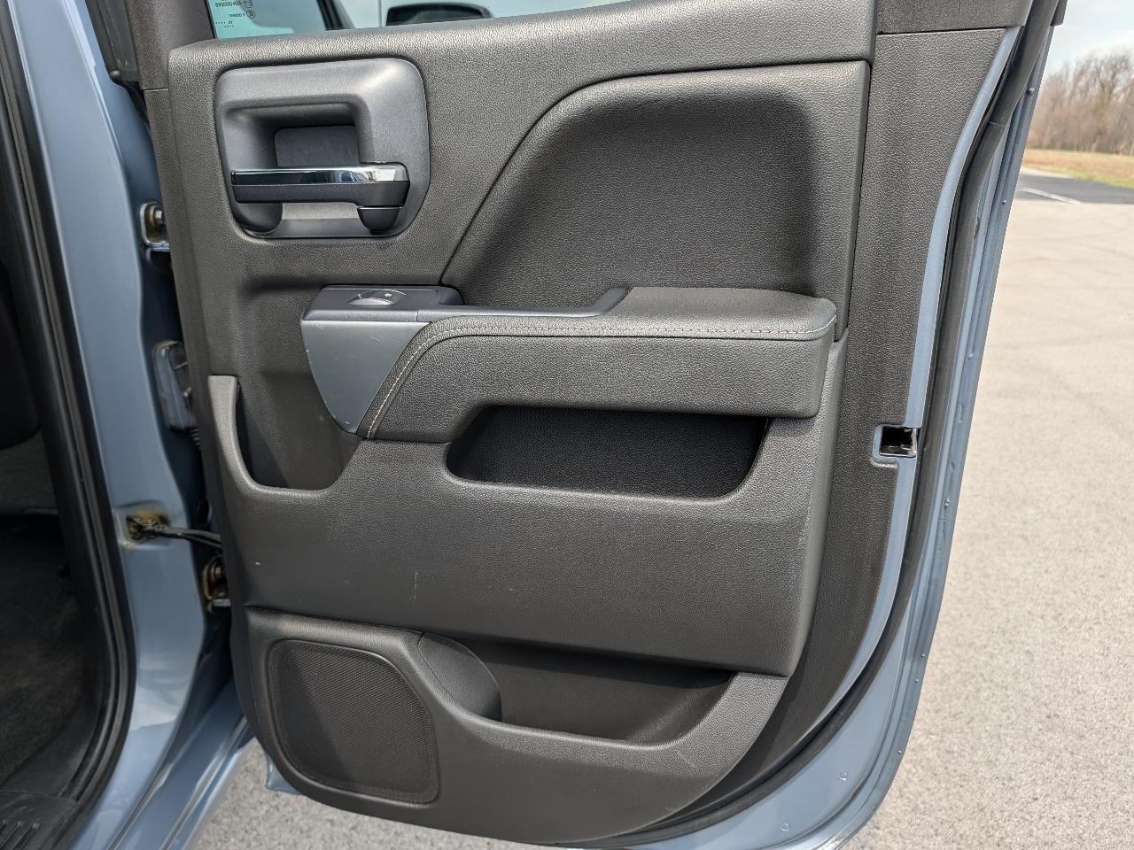 Chevrolet Silverado 1500 4WD Double Cab 143.5" LT w/1LT 2015