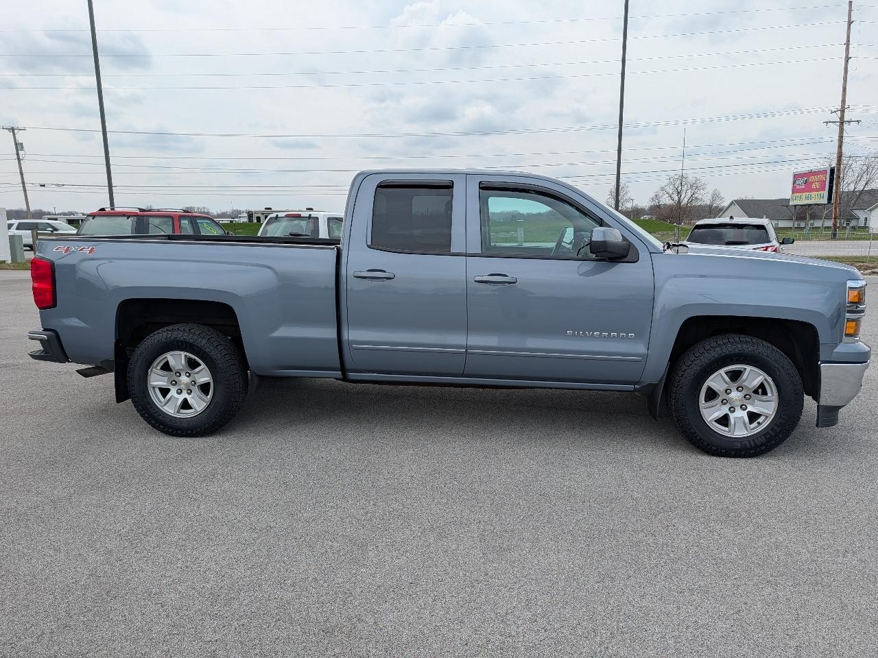 Chevrolet Silverado 1500 4WD Double Cab 143.5" LT w/1LT 2015