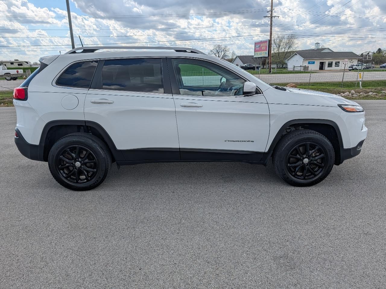 Jeep Cherokee 4WD 4dr Latitude 2016