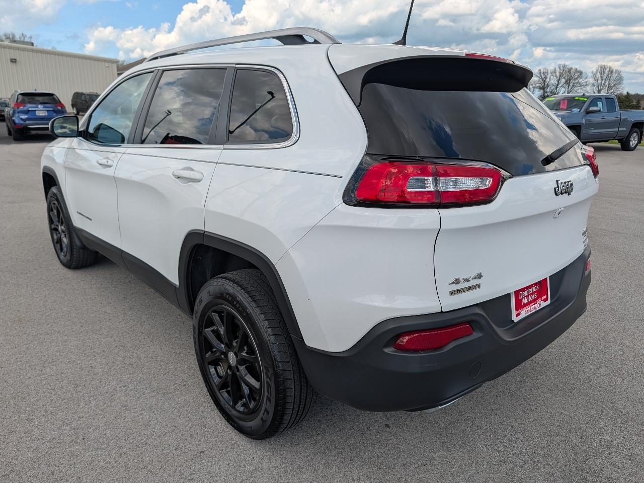 Jeep Cherokee 4WD 4dr Latitude 2016