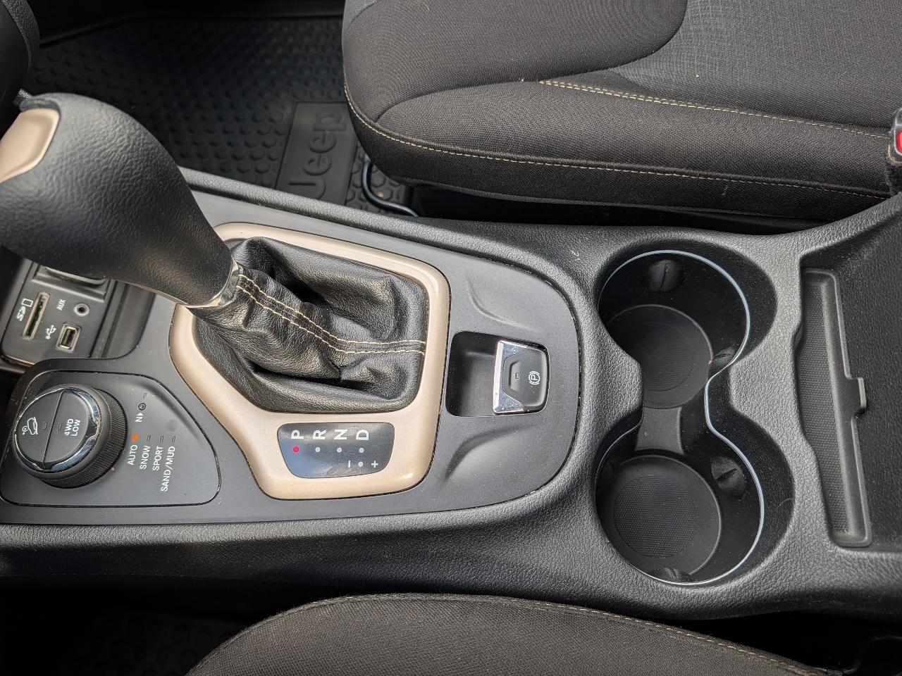 Jeep Cherokee 4WD 4dr Latitude 2016