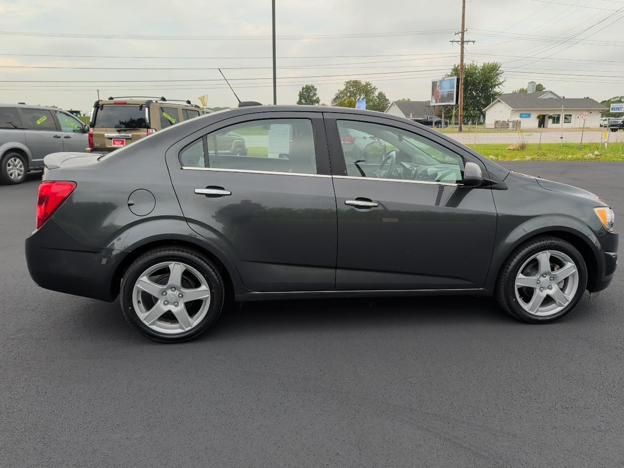 Chevrolet Sonic 4dr Sdn Auto LTZ 2015