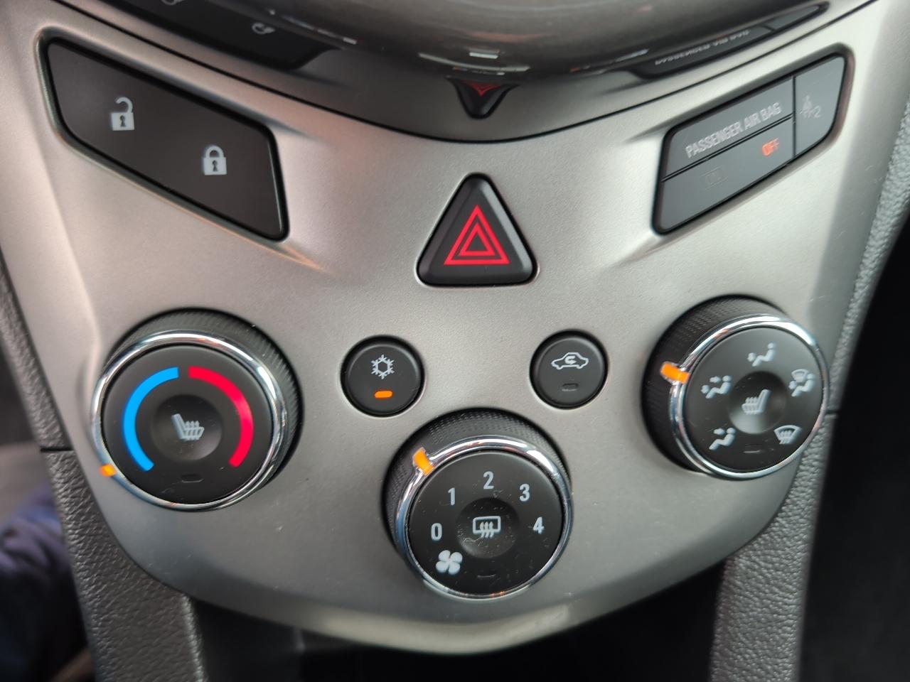 Chevrolet Sonic 4dr Sdn Auto LTZ 2015