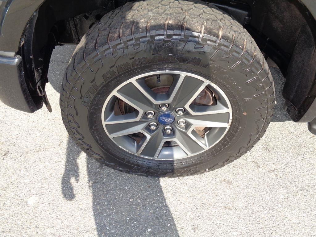 Ford F-150 XLT 4WD SuperCrew 5.5' Box 2015