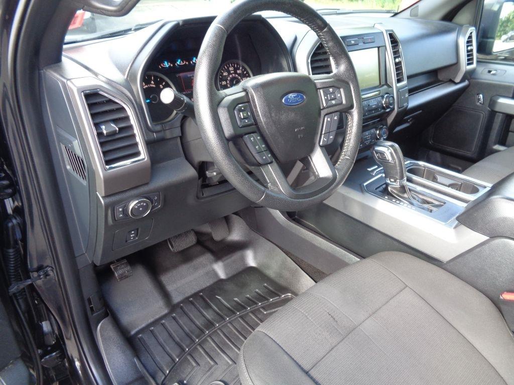 Ford F-150 XLT 4WD SuperCrew 5.5' Box 2015