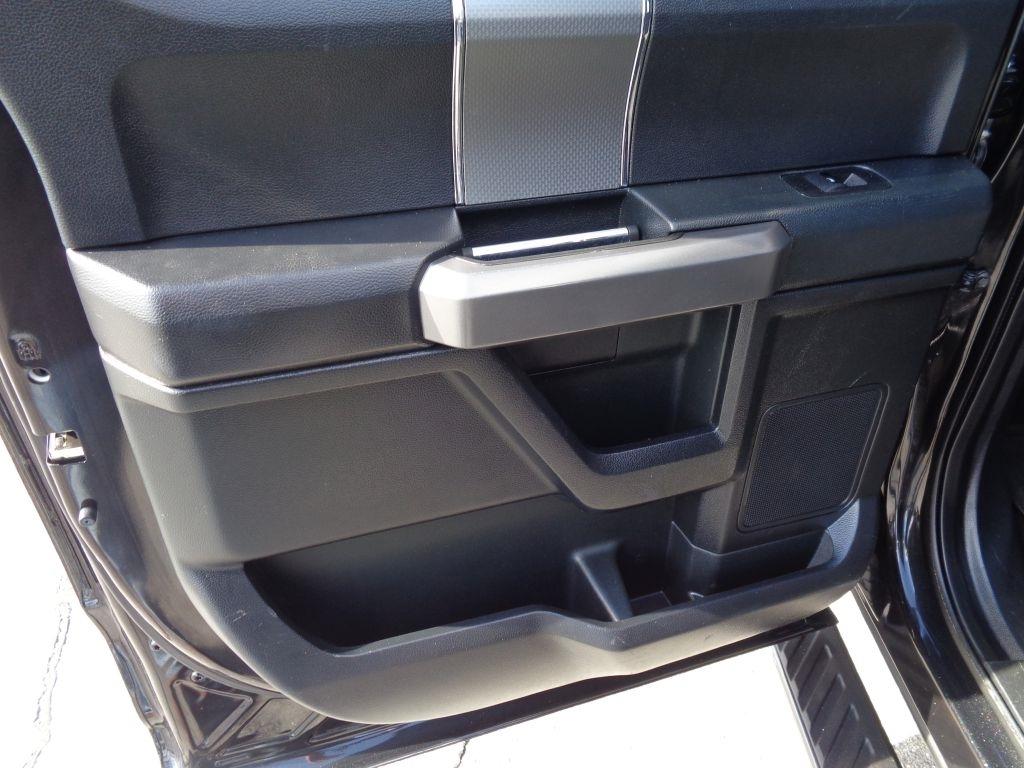 Ford F-150 XLT 4WD SuperCrew 5.5' Box 2015