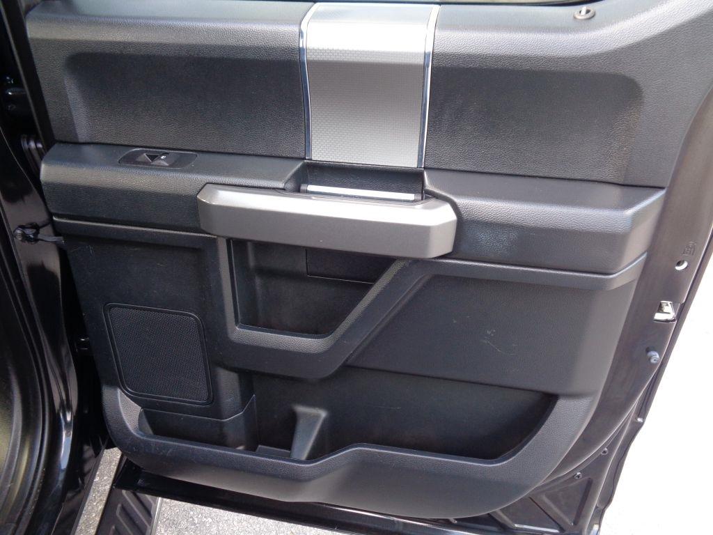 Ford F-150 XLT 4WD SuperCrew 5.5' Box 2015