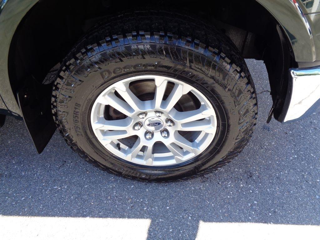 Ford F-150 SuperCrew 139" Lariat 4WD 2016